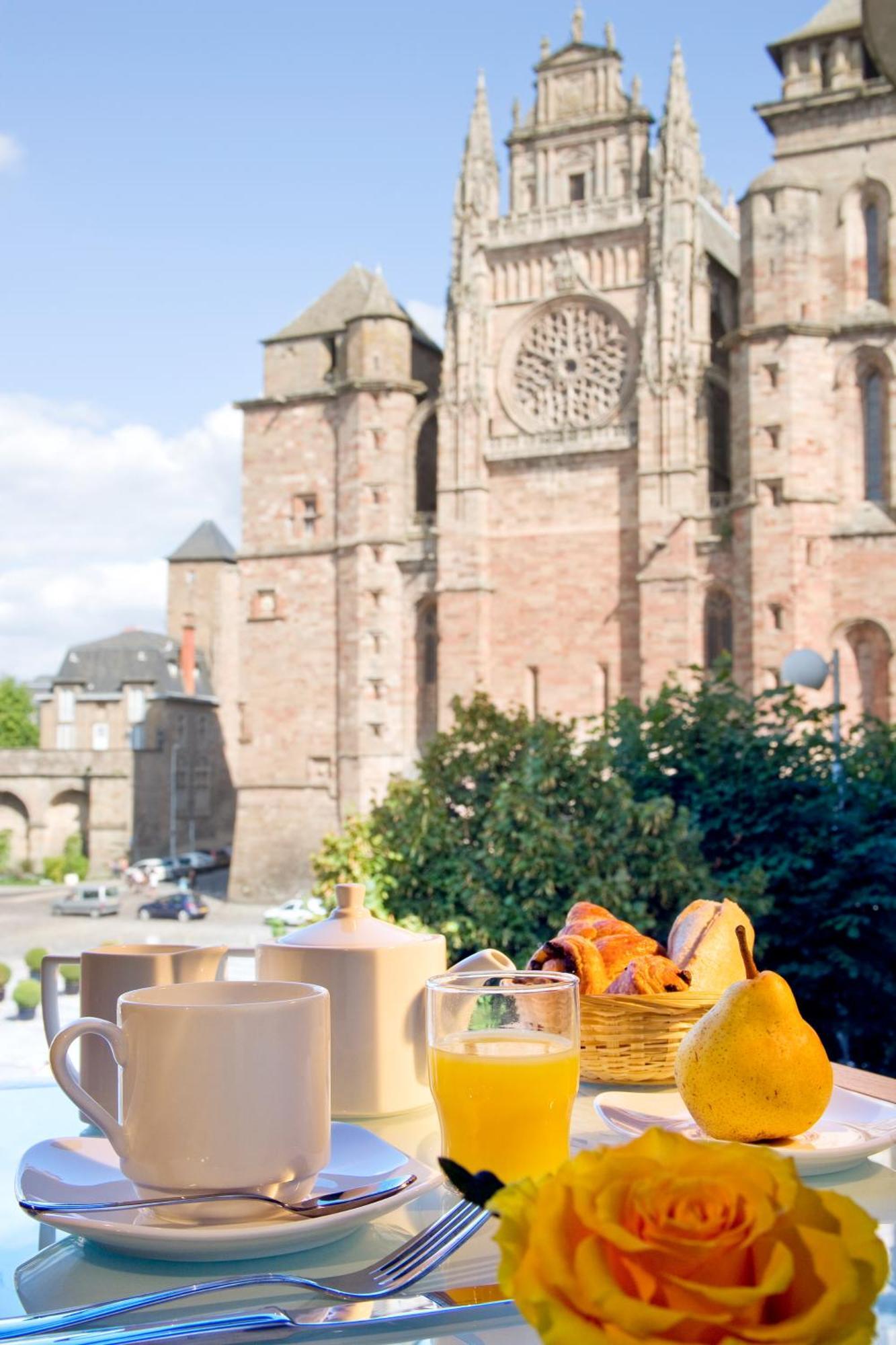 Hotel Mercure Rodez Cathedrale Zewnętrze zdjęcie