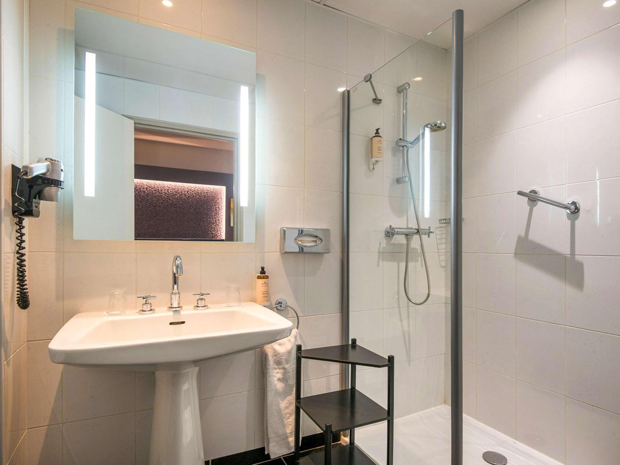 Hotel Mercure Rodez Cathedrale Zewnętrze zdjęcie