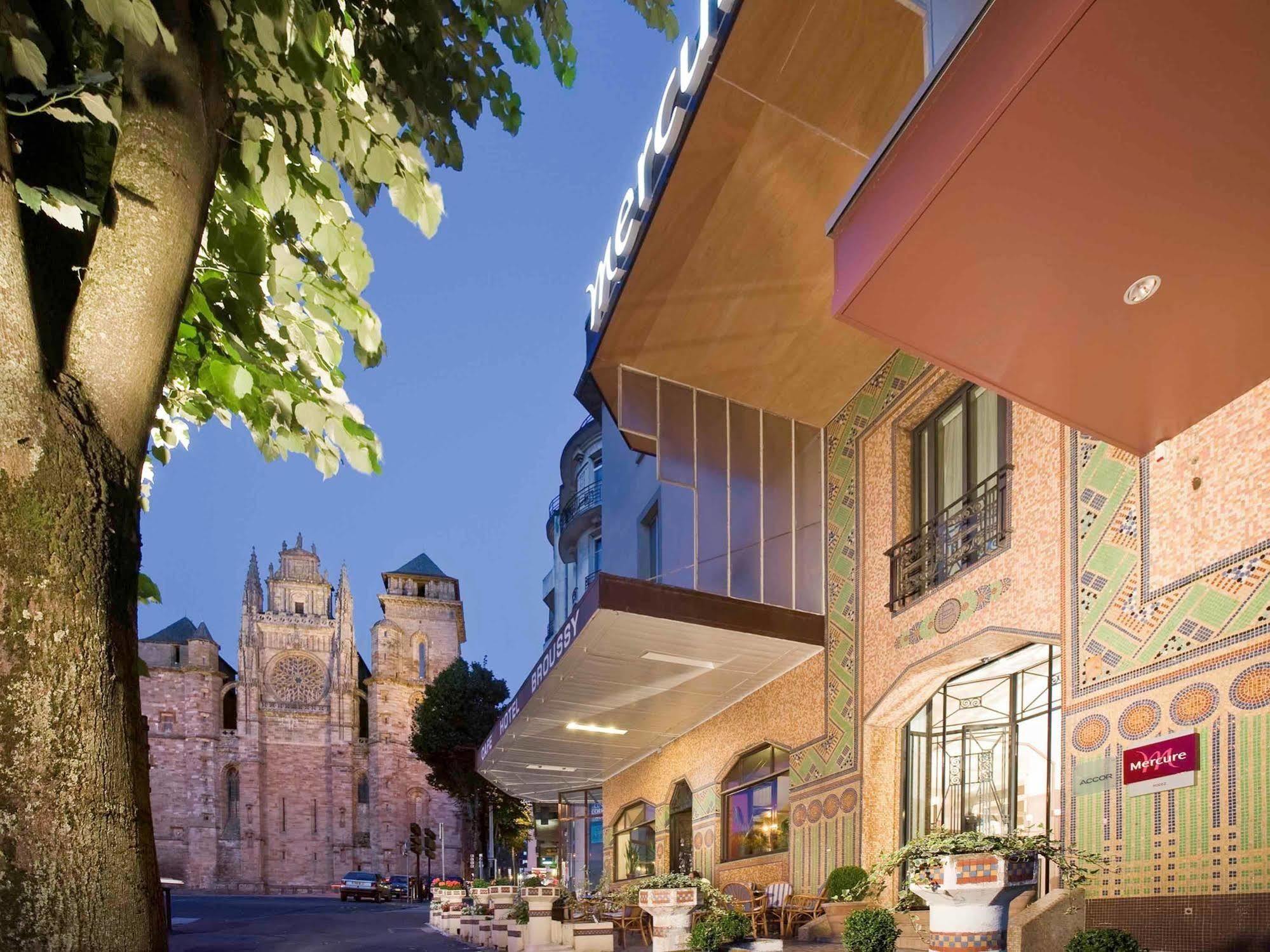 Hotel Mercure Rodez Cathedrale Zewnętrze zdjęcie